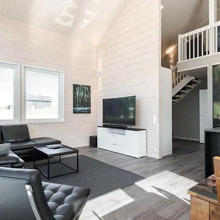 فيلة Himoksen Jaarli *